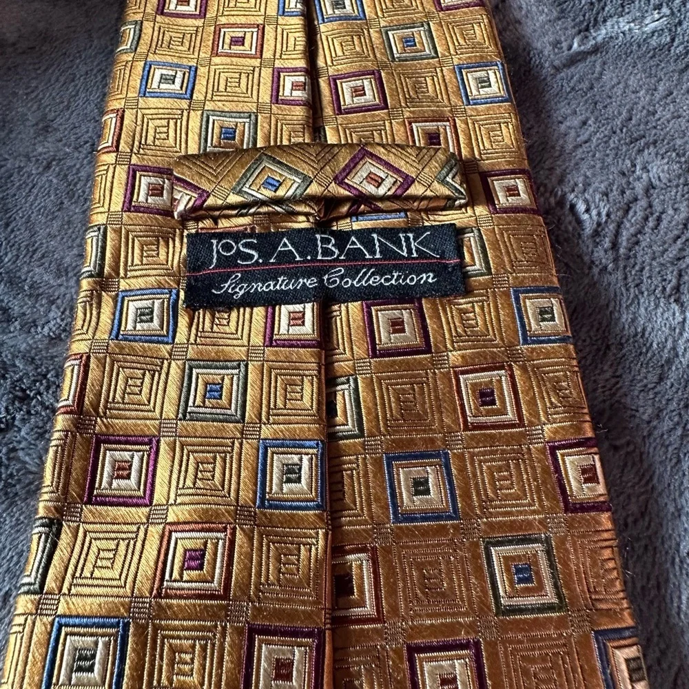 Jos A Bank signature collection,‎ men’s tie
